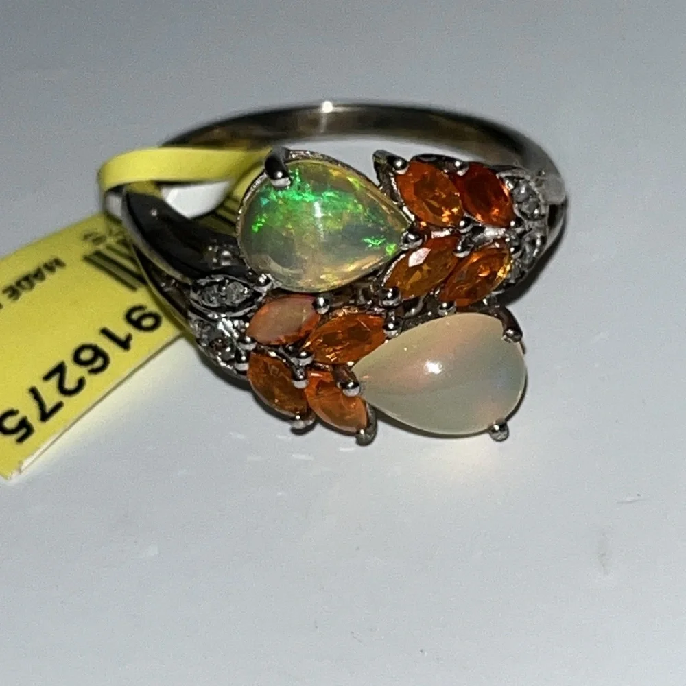 Sterling silver opal ring - Picture 2 of 9